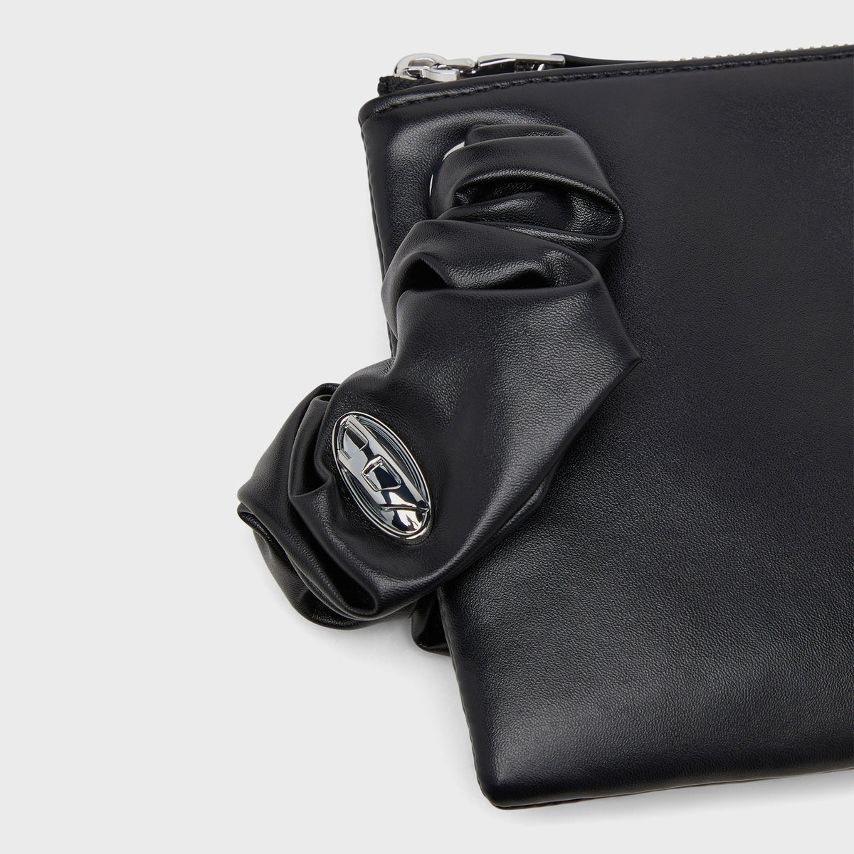 Diesel Grab-D 2.0 Pouch Wallet - Black