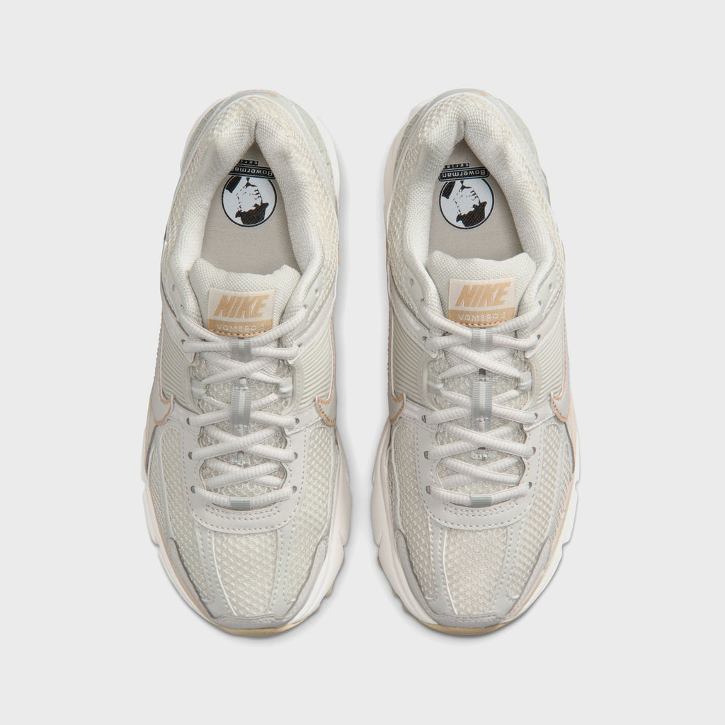 Nike WMNS Zoom Vomero 5 - Light Bone / Phantom