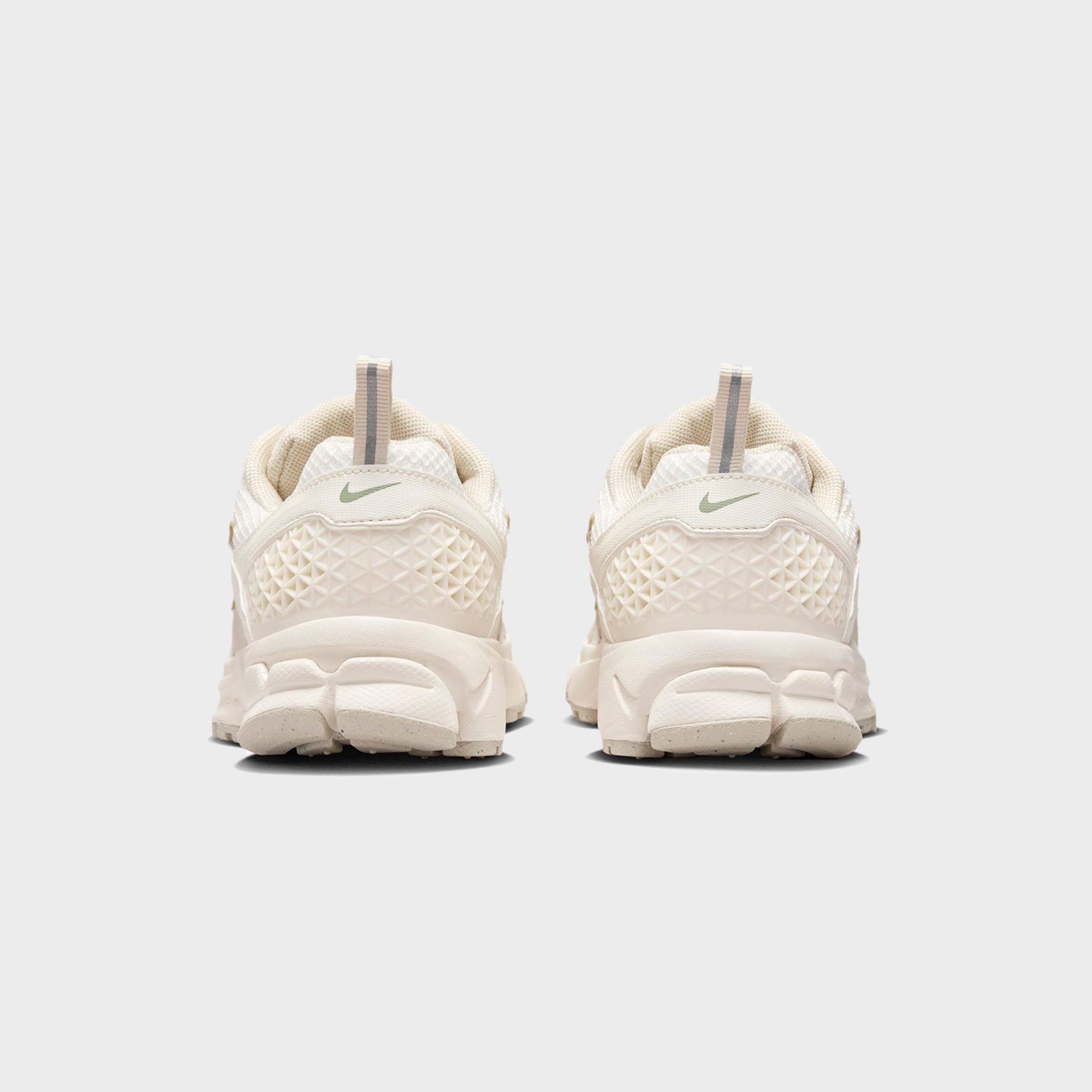 Nike Grade School Zoom Vomero 5 - Sand Drift / Pale Ivory