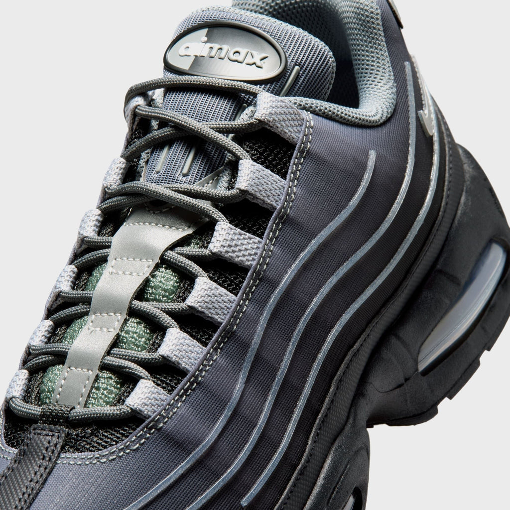 Nike Air Max Big Bubble - Black / Wolf Grey / Smoke Grey / Metallic Silver
