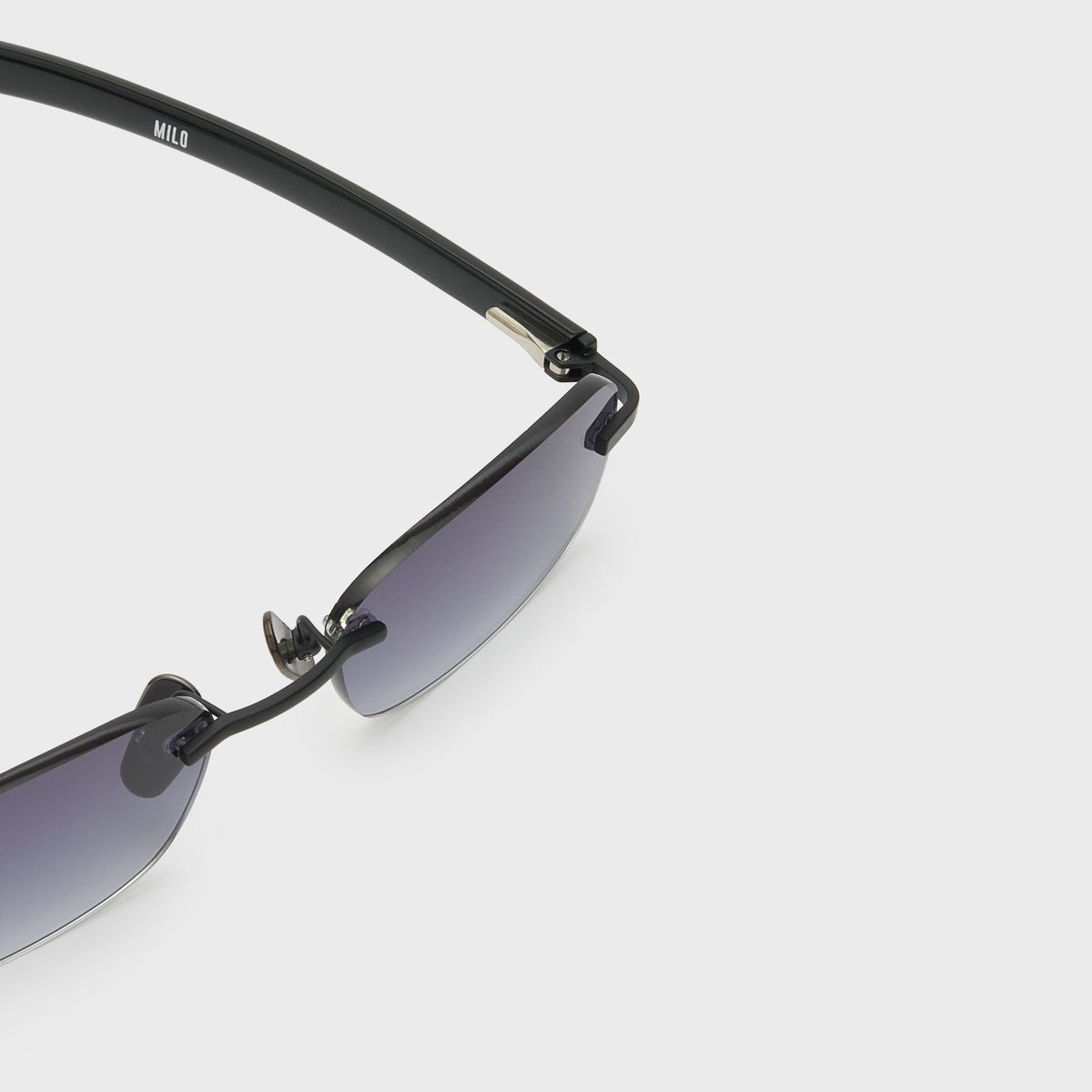 Flatlist Milo Sunglasses - Brushed Matte Black Solid Black / Smoke Gradient