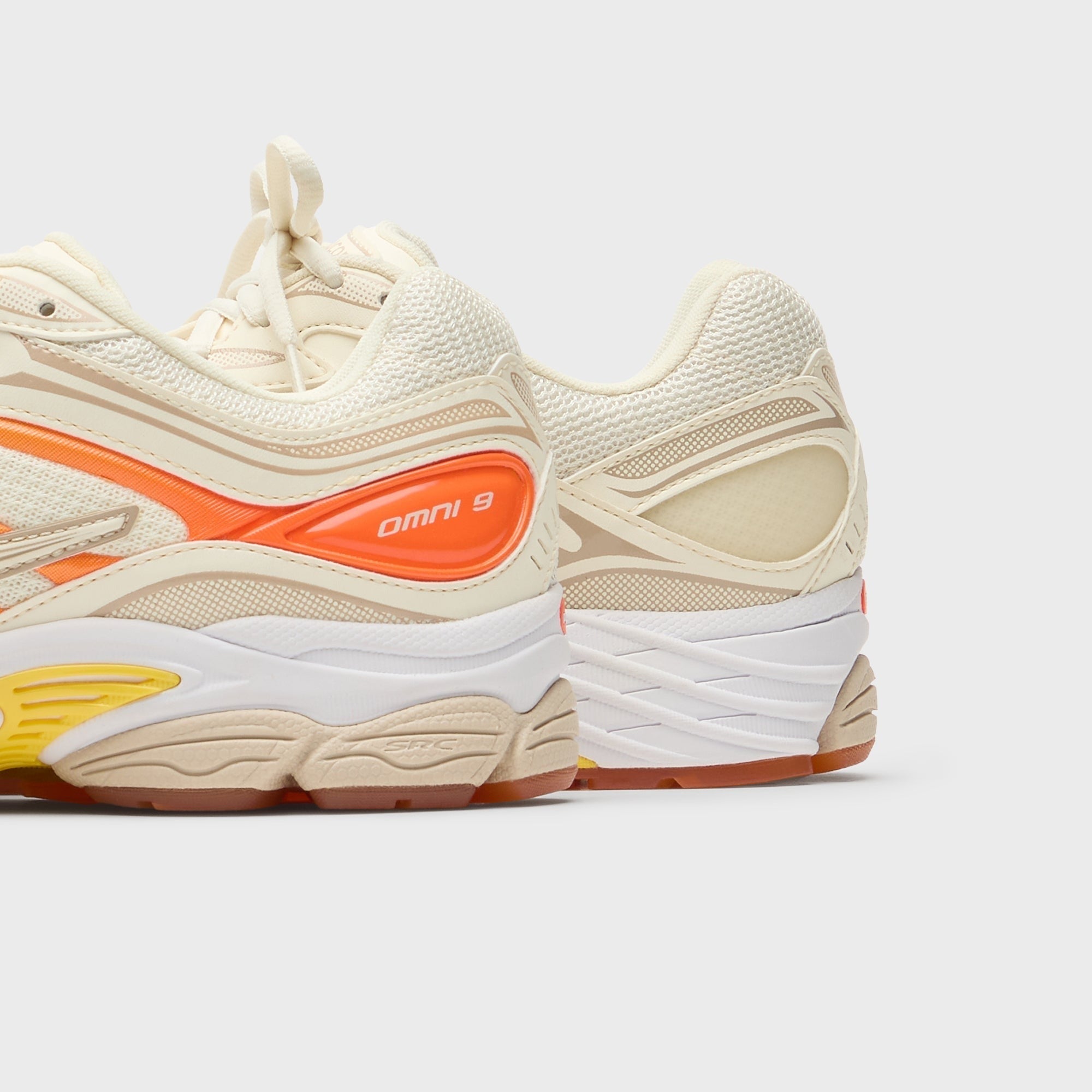 Saucony ProGrid Omni 9 - White / Sun