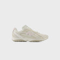 New Balance 204L - Sea Salt / Stone Pink