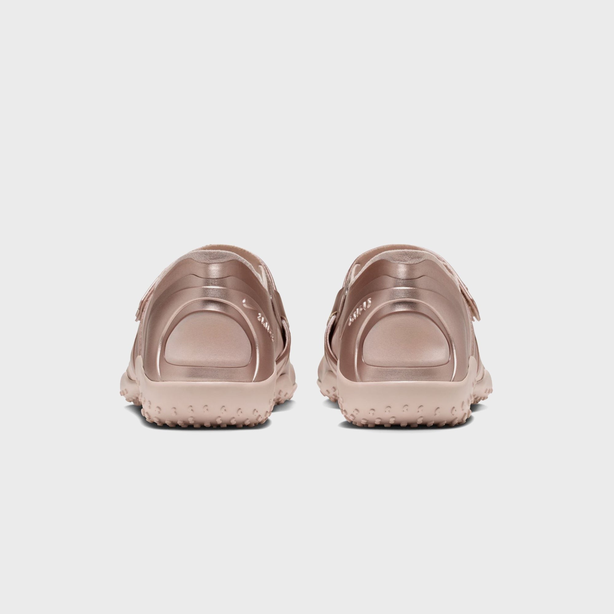 NikeSKIMS WMNS Rift Satin - Silt Red / Silt Red / Silt Red