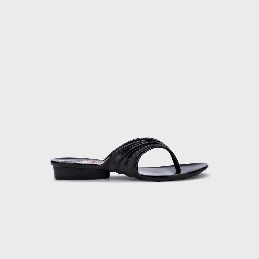 Melissa x Diesel Quantum Flip Flop - Black
