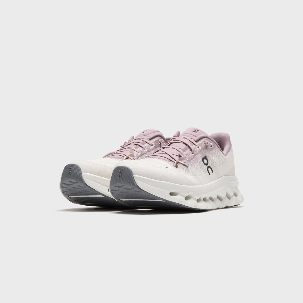 On Running WMNS Cloudtilt - Heron / Dew