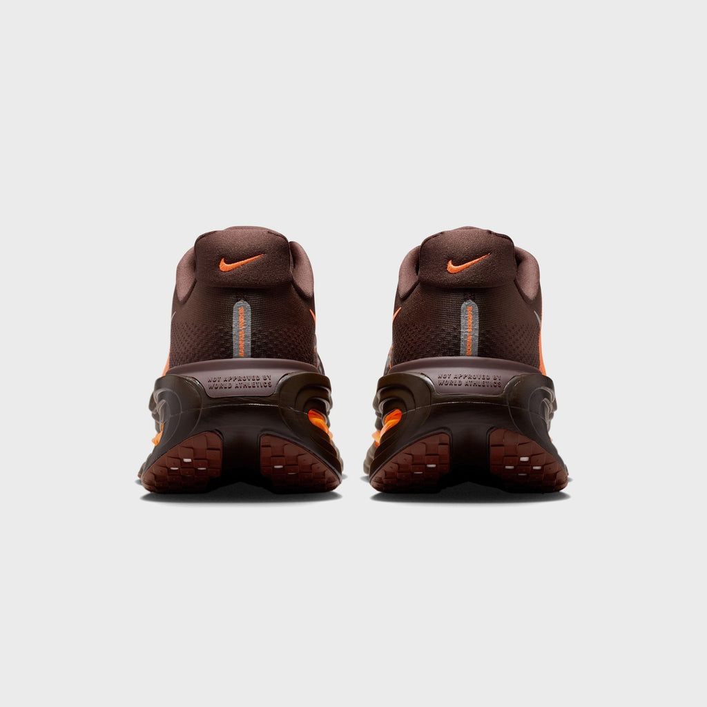 Nike x Renegade Running Vomero Premium - Brown Basalt / Hyper Crimson / Total Orange