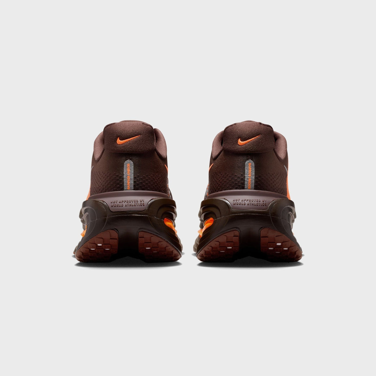 Nike x Renegade Running Vomero Premium - Brown Basalt / Hyper Crimson / Total Orange