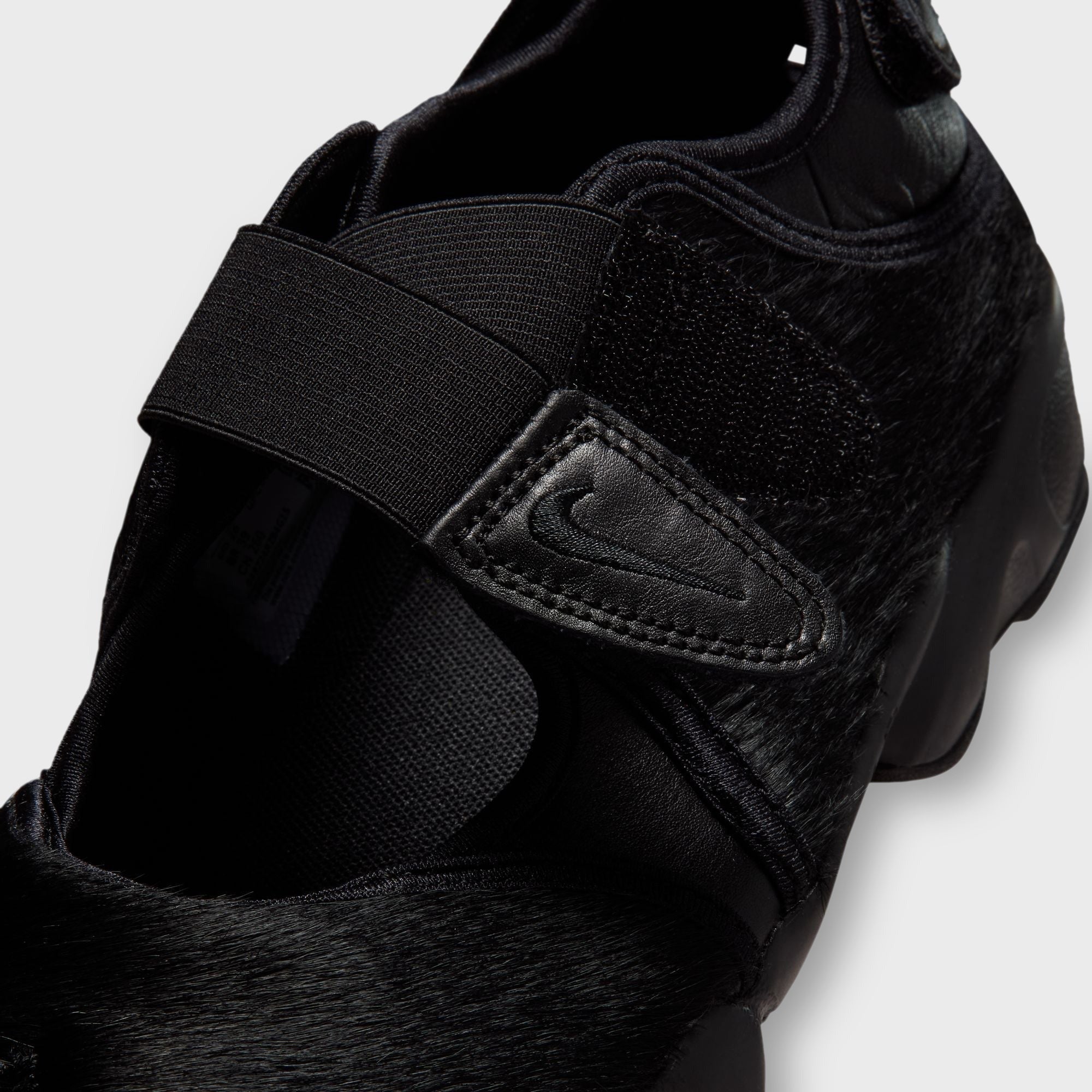 Nike WMNS Air Rift Pony - Black