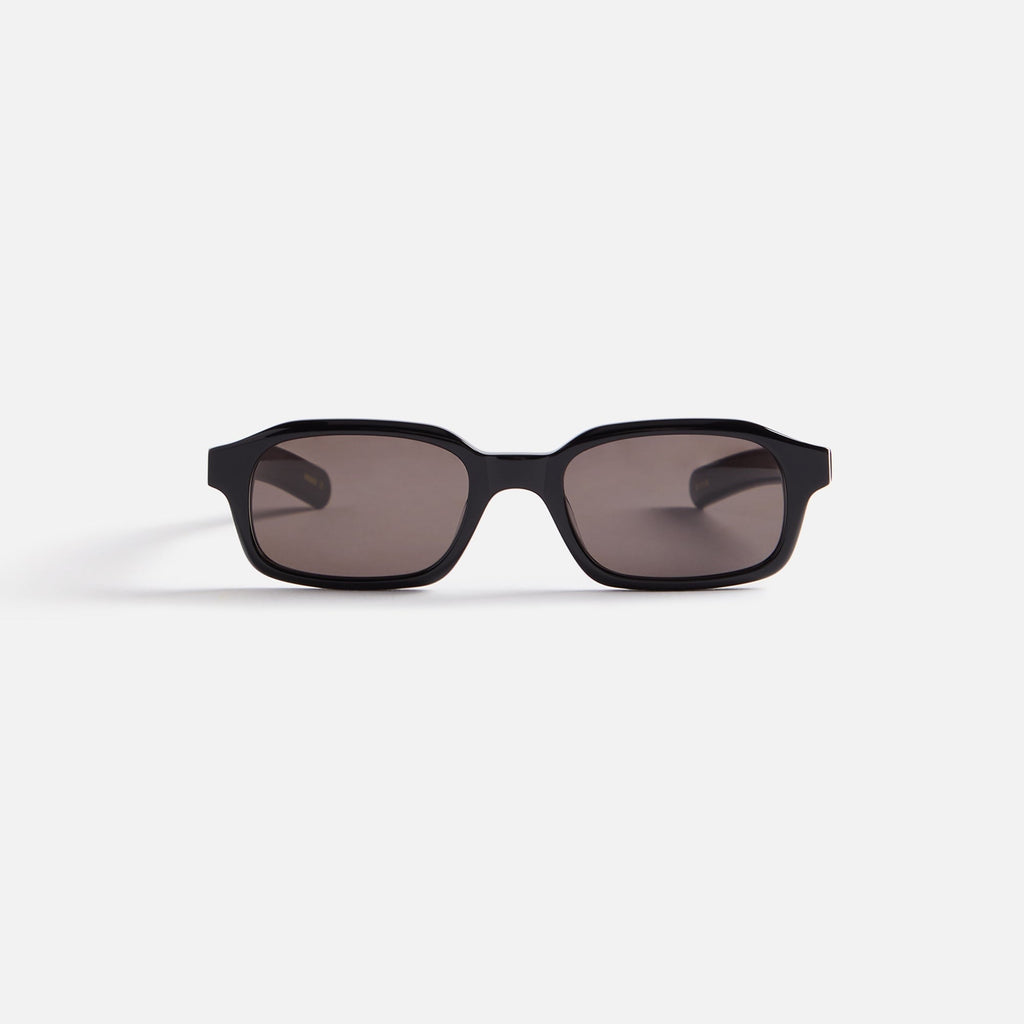 Flatlist Hanky - Solid Black / Solid Black Lens