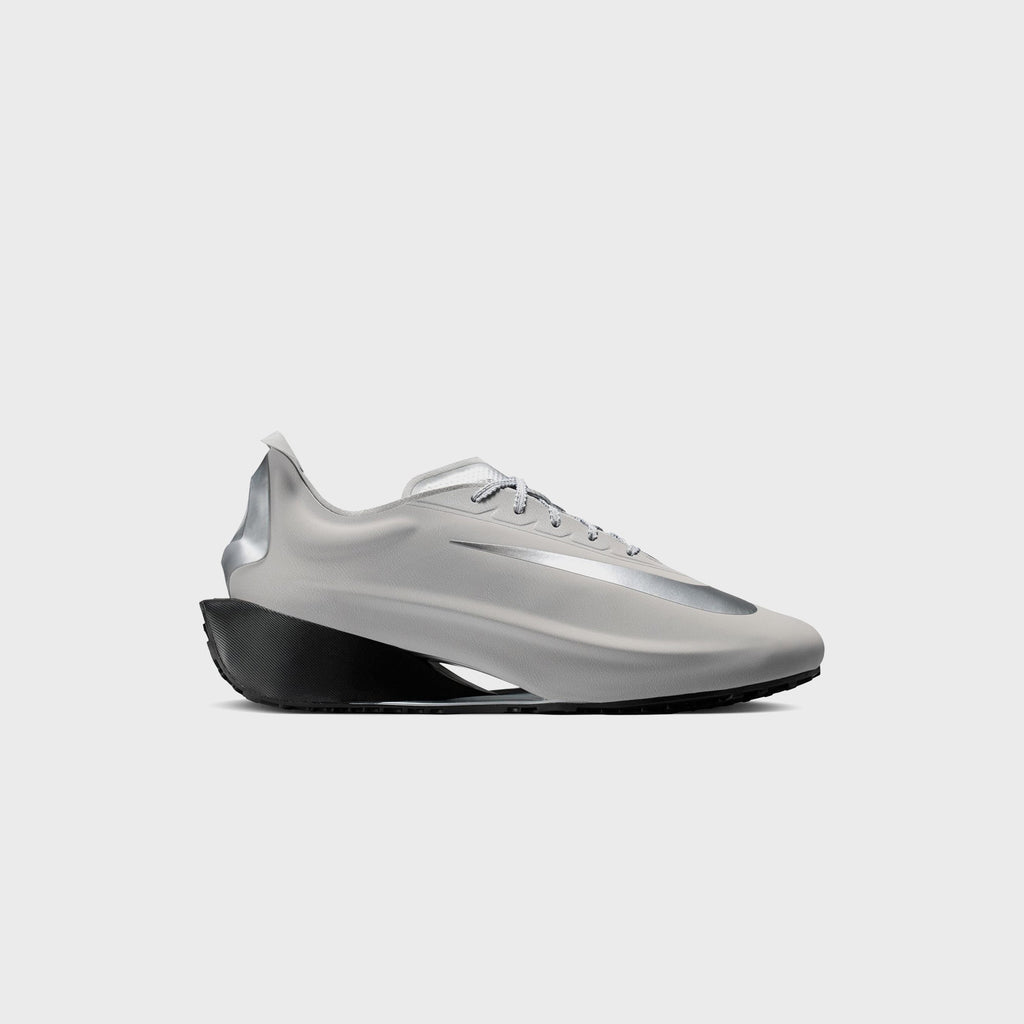 Nike WMNS First Sight Noir - Flat Silver / Black / Metallic Silver