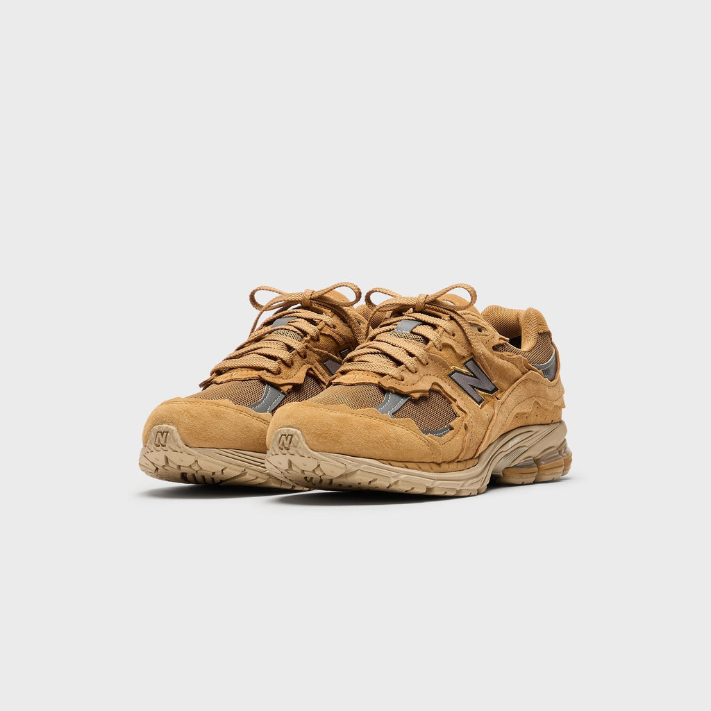New Balance 2002DX - Stucco / Castlerock