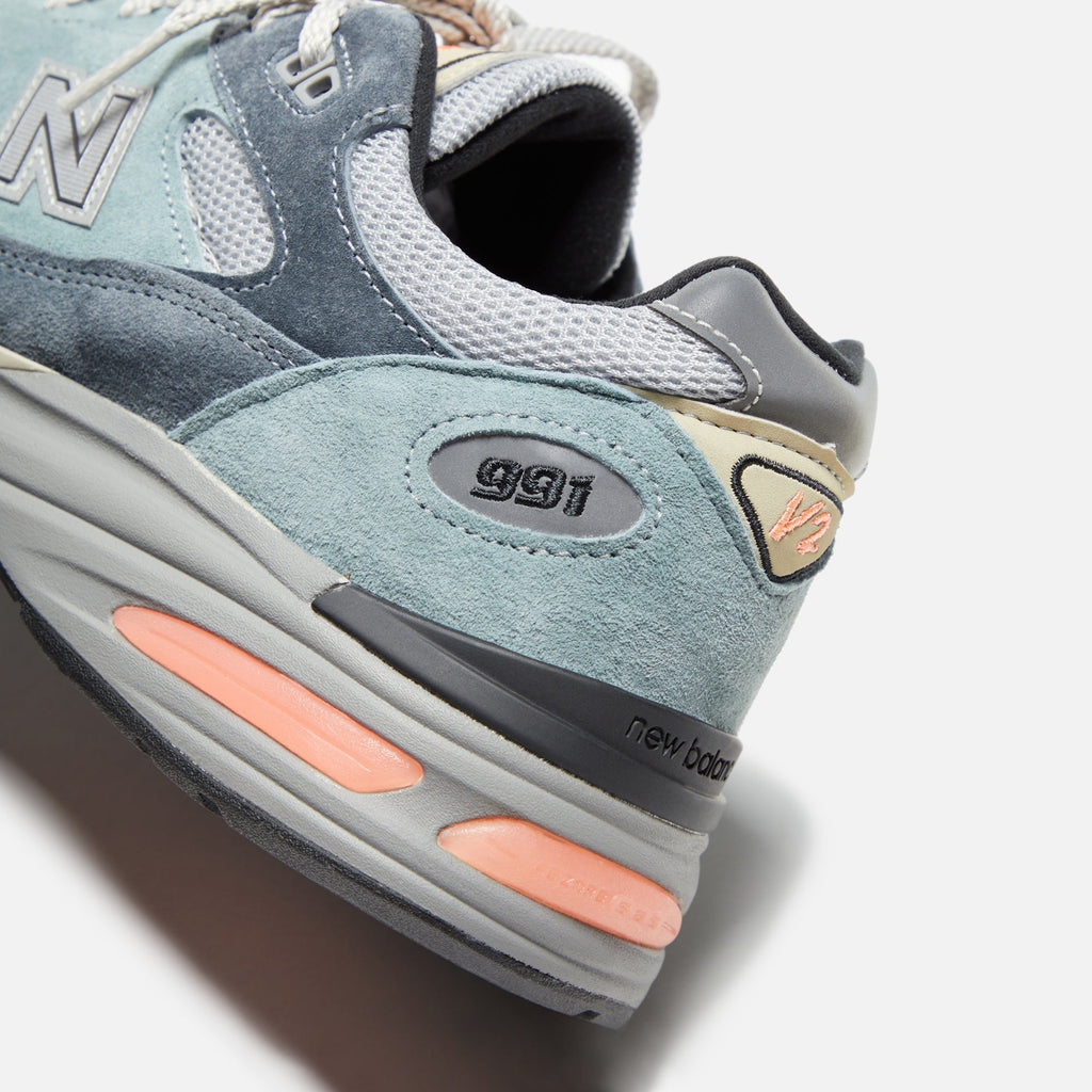 New Balance Made in UK 991v2 - Blue / Turbulence / Quiet Grey