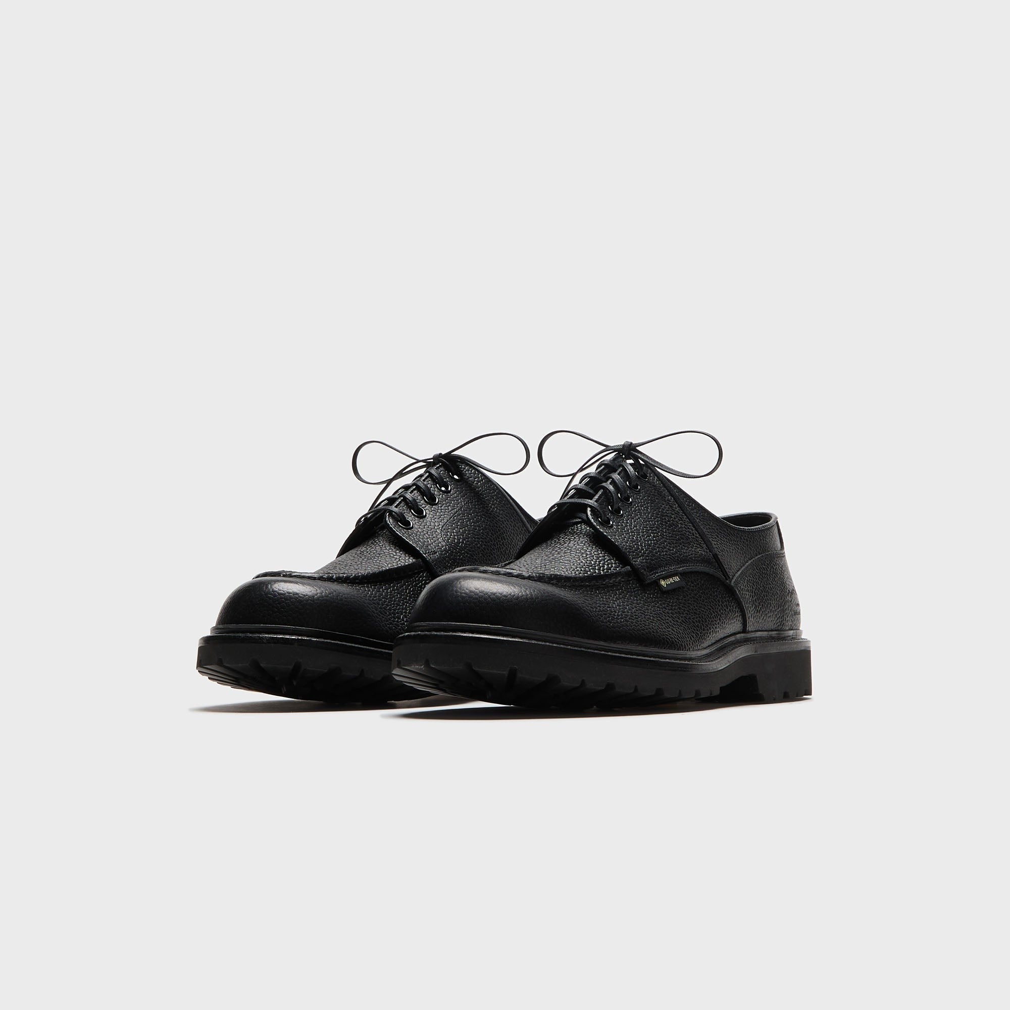Regal Shoe & Co. U-Tip GTX - Black
