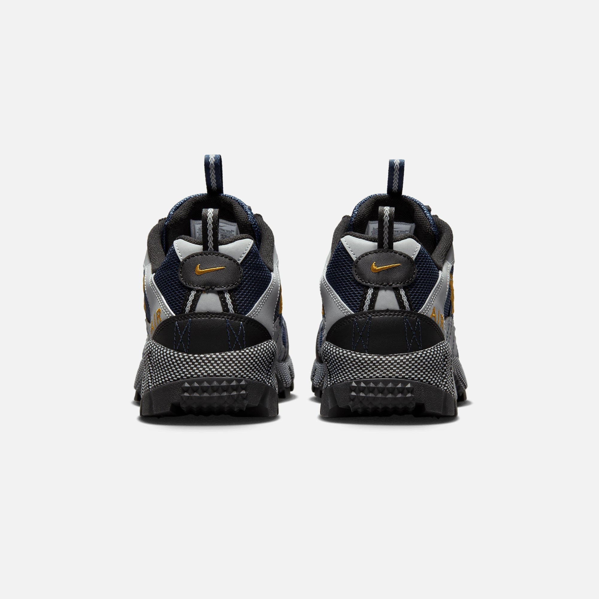 Nike Air Humara QS - Silver / Midnight Navy / Black / Desert Bronze