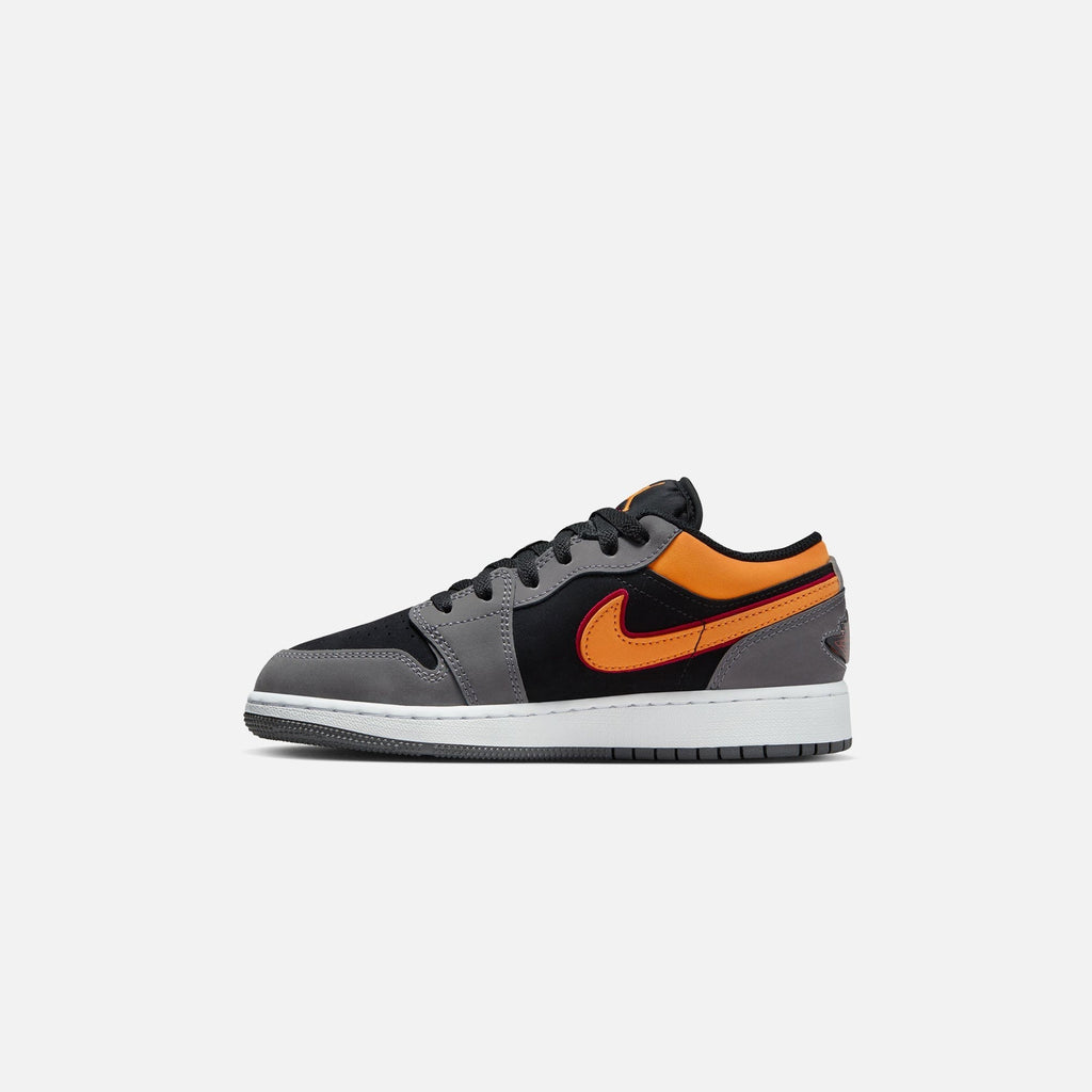 Nike GS Air Jordan 1 Low Se - Black / Vivid Orange / Light Graphite