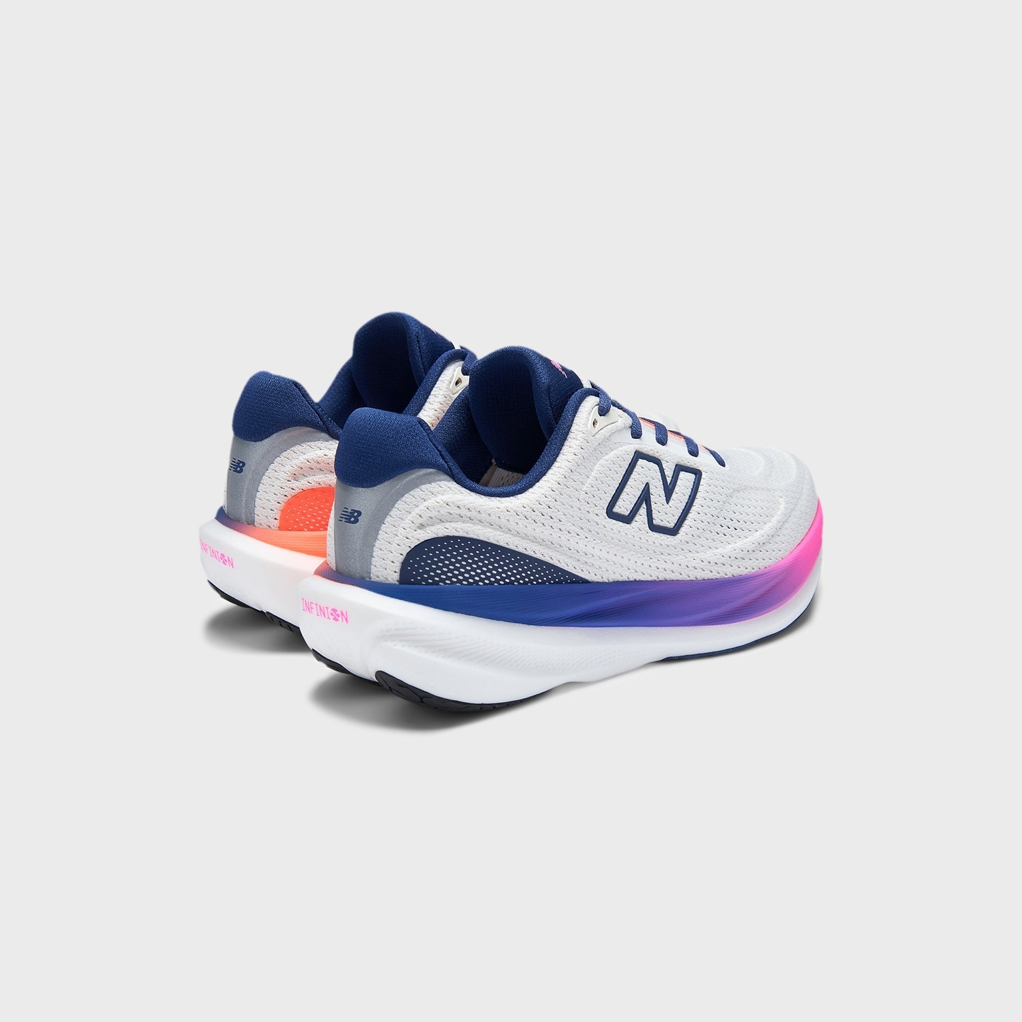 New Balance WMNS 1080v15 - Sea Salt / Blue Oyster