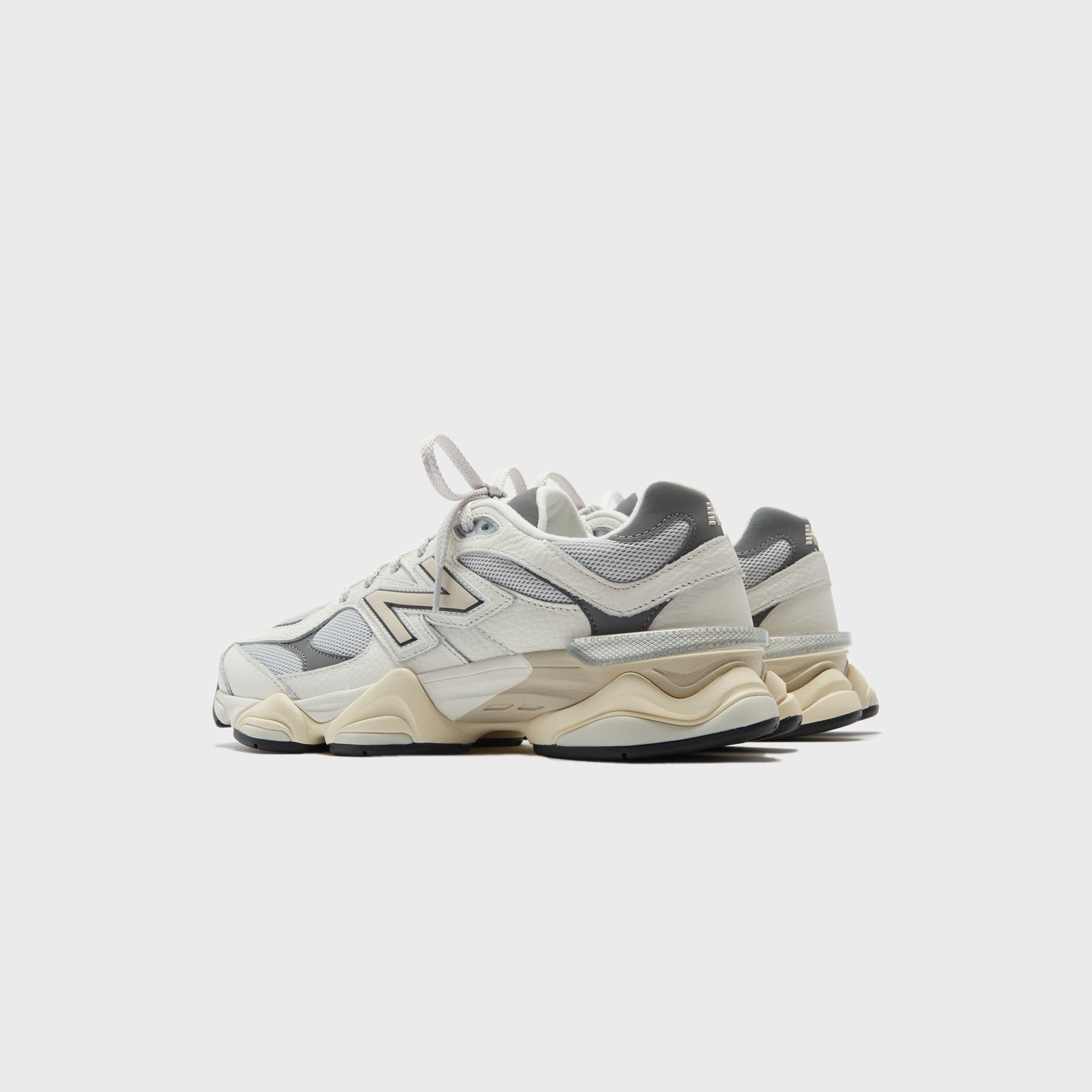 New Balance 9060 - Sea Salt