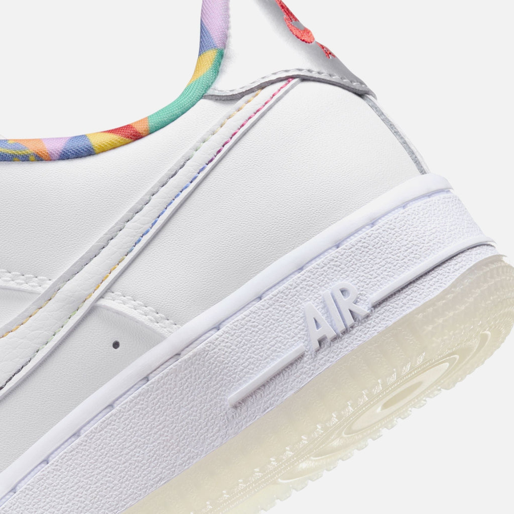 Nike GS Air Force 1 LV8 - White / Midnight Navy