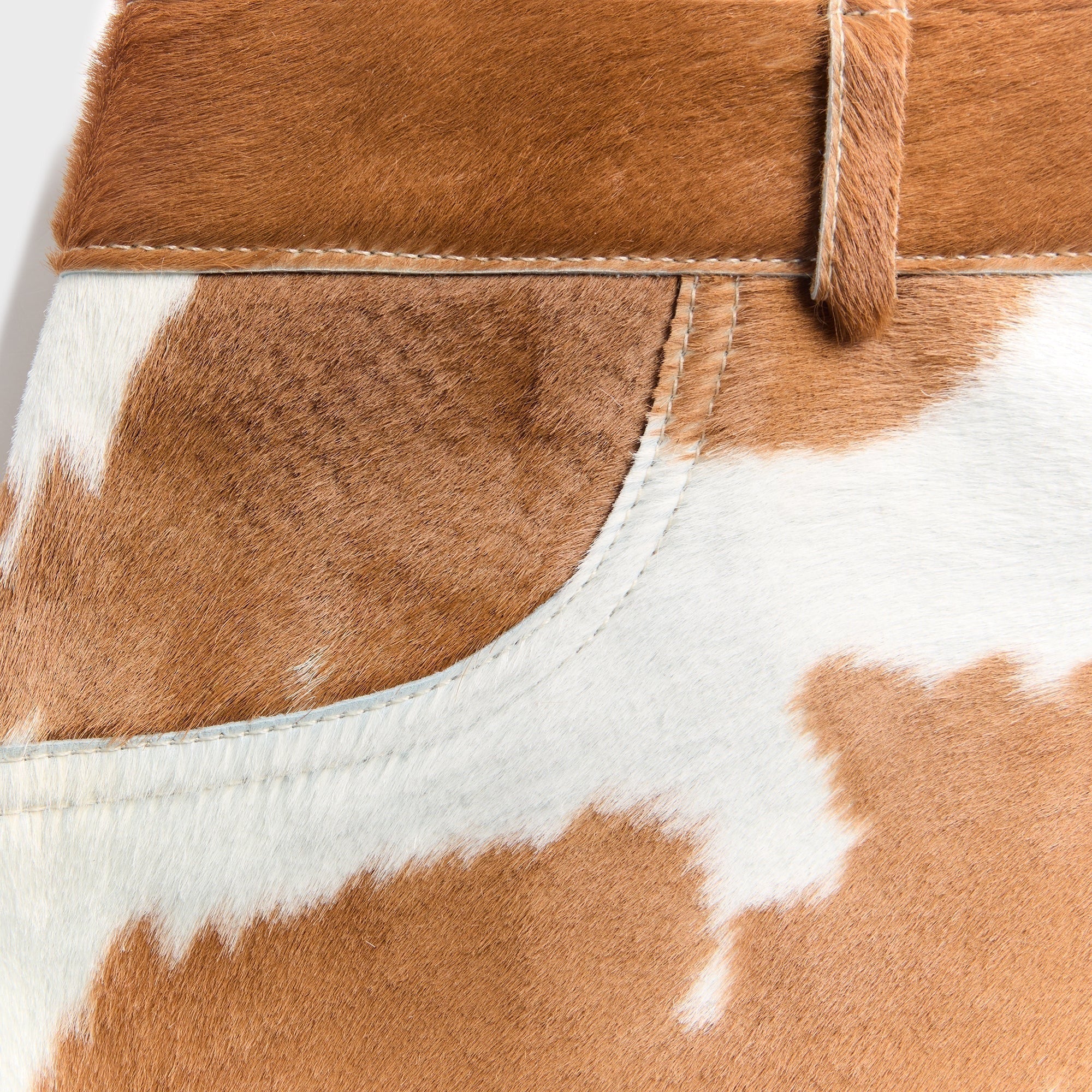 ZUT Ellis Short - Honey Cowhide