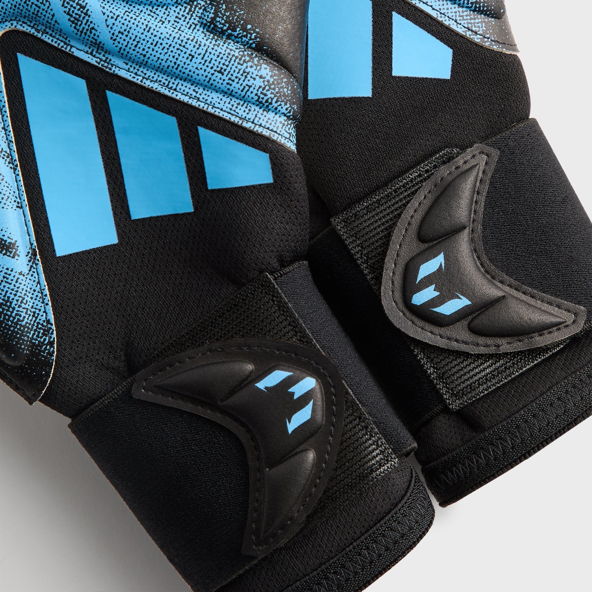 Kith & Messi for adidas Football Gloves - Black