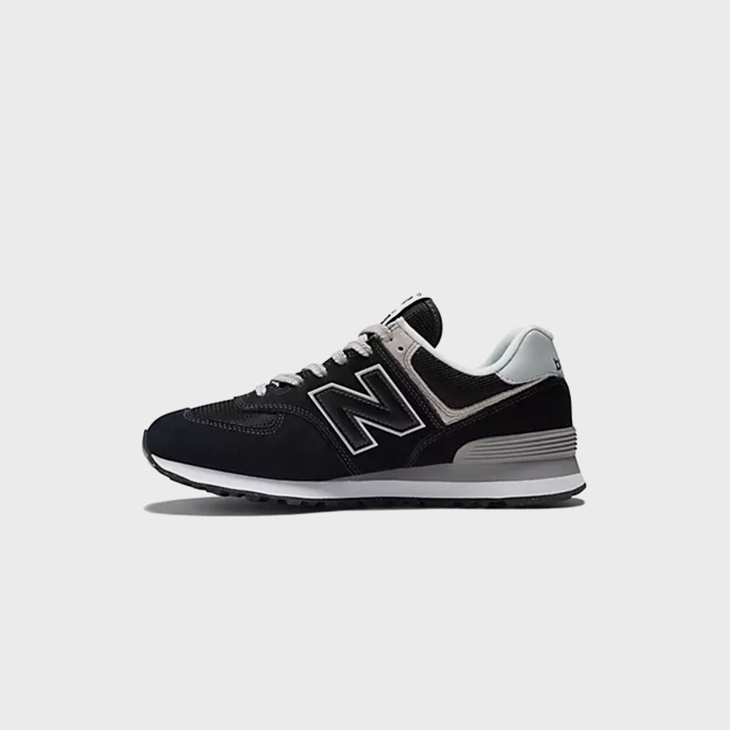 New Balance 574 Core - Black / White