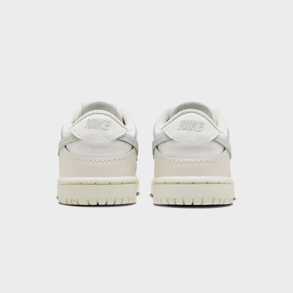 Nike TD Dunk Low - White / Light Silver-Phantom