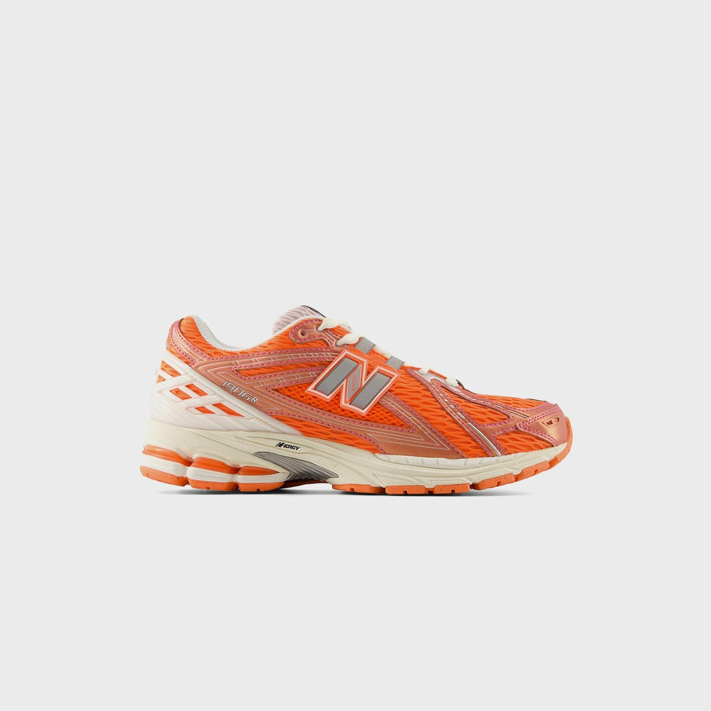 New Balance 1906R - Tangerine Heat / Stone Pink