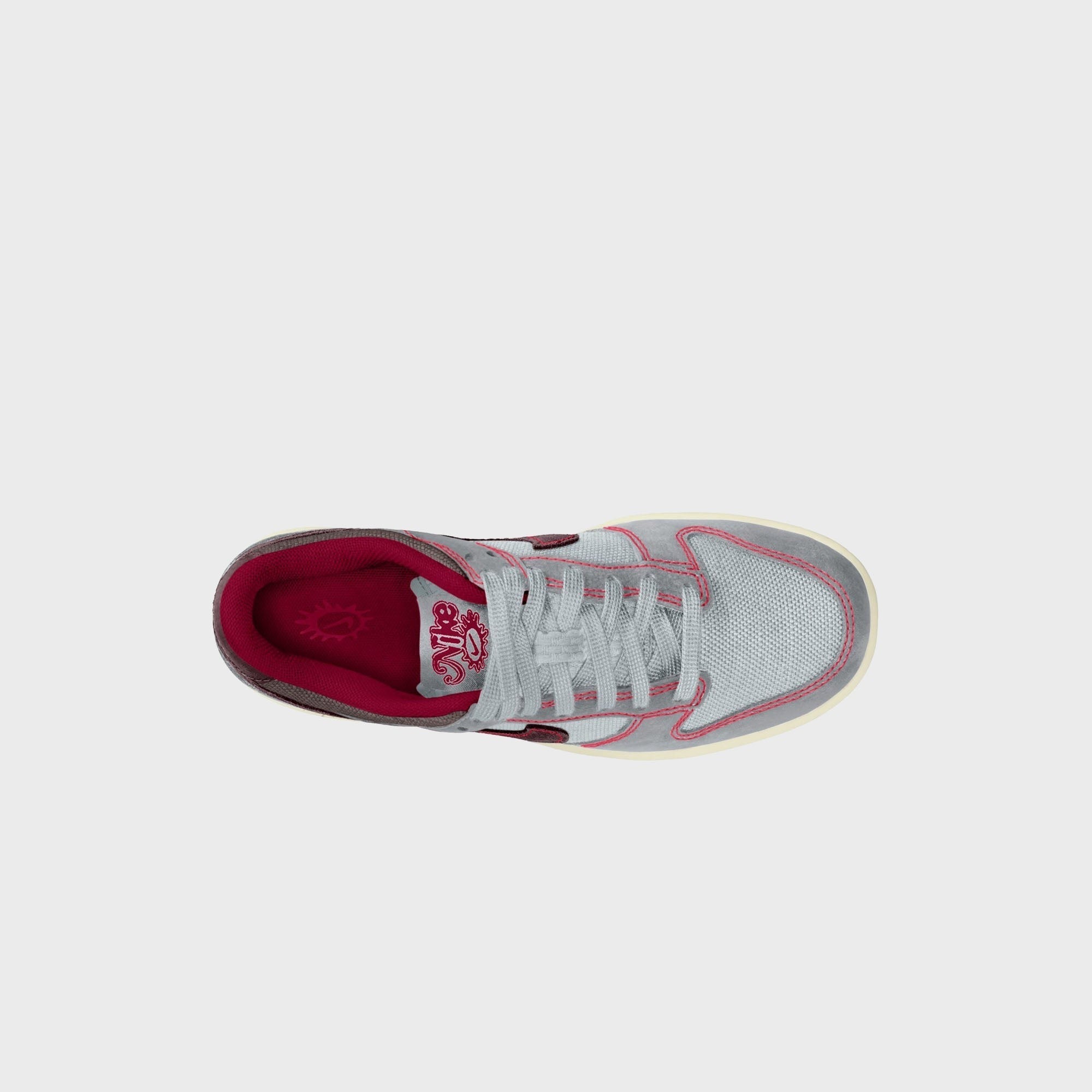 Nike GS Dunk Low LV8 1 - Pure Platinum / Wolf Grey / Team Red / Burgundy Crush