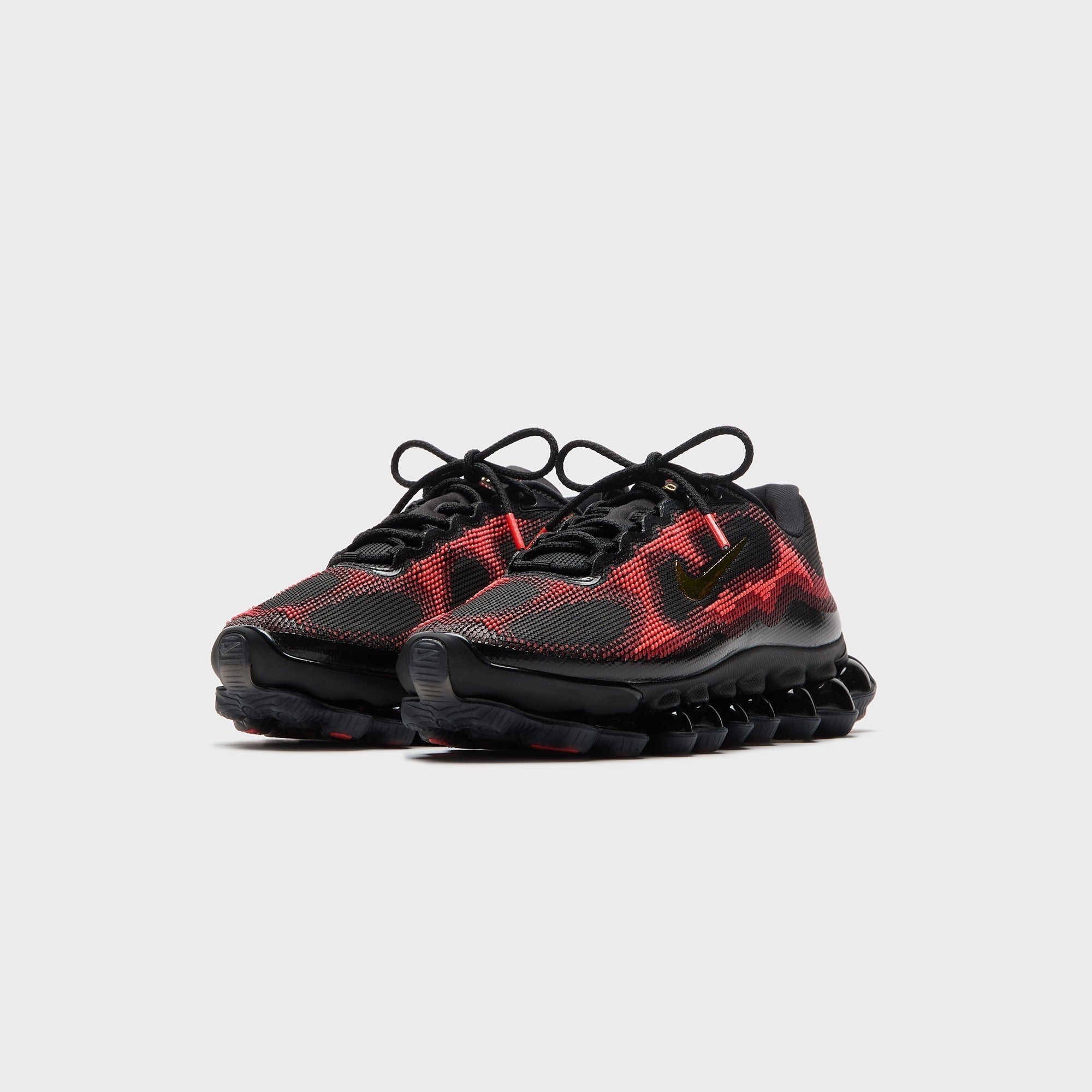 Nike Air Liquid Max - Bright Crimson / Fire Red
