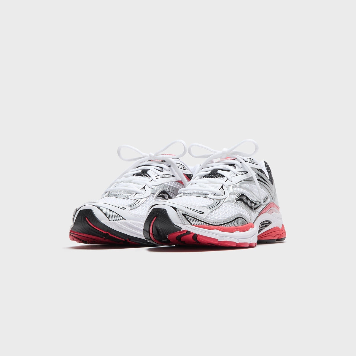 Saucony ProGrid Omni 9 - White / Red