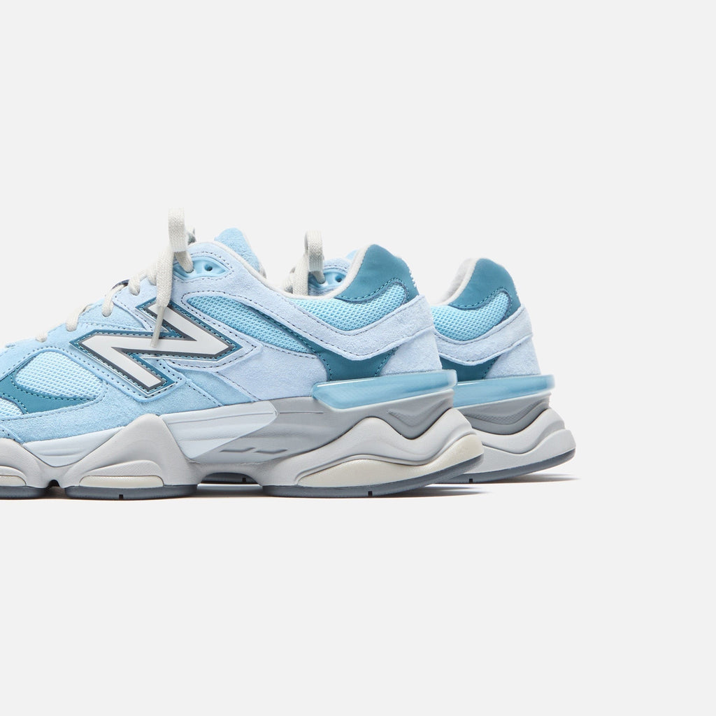 New Balance 9060 - Chrome Blue