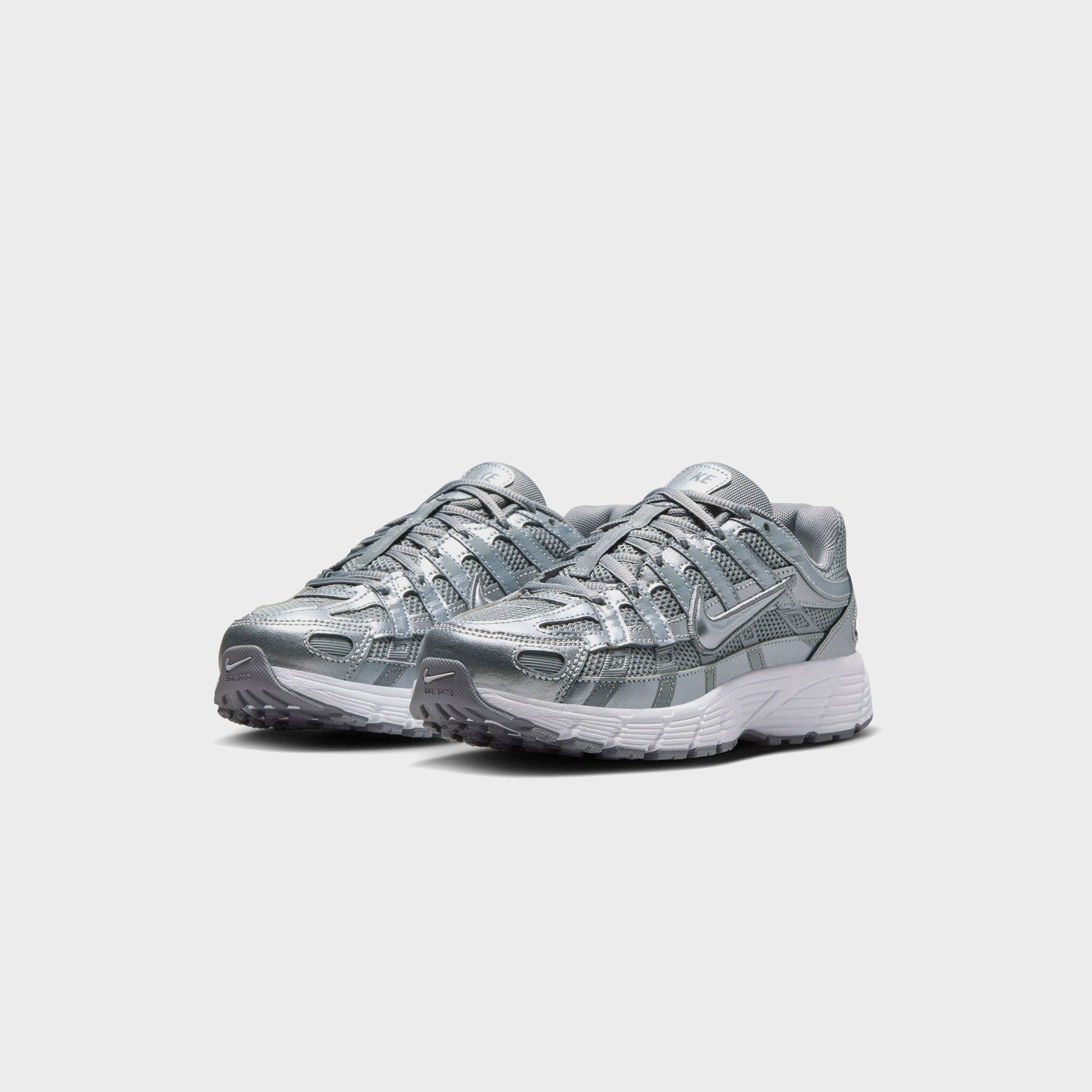 Nike GS P-6000 - Metallic / Cool Grey / White