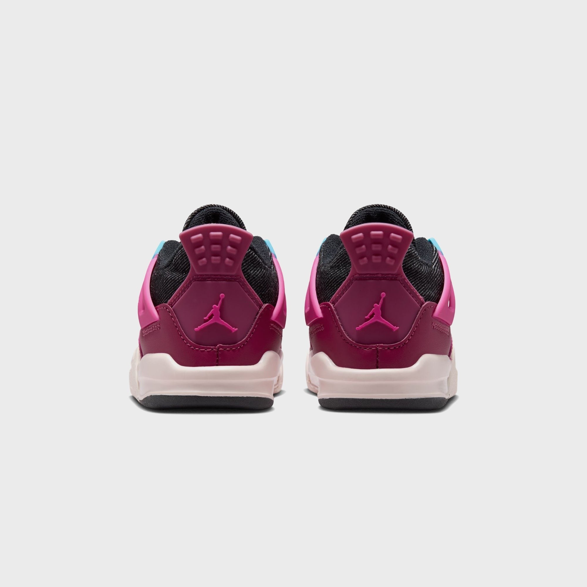 Jordan TD Jordan 4 Retro - Sweet Beet / Off Noir / Chalk / Desert Pink