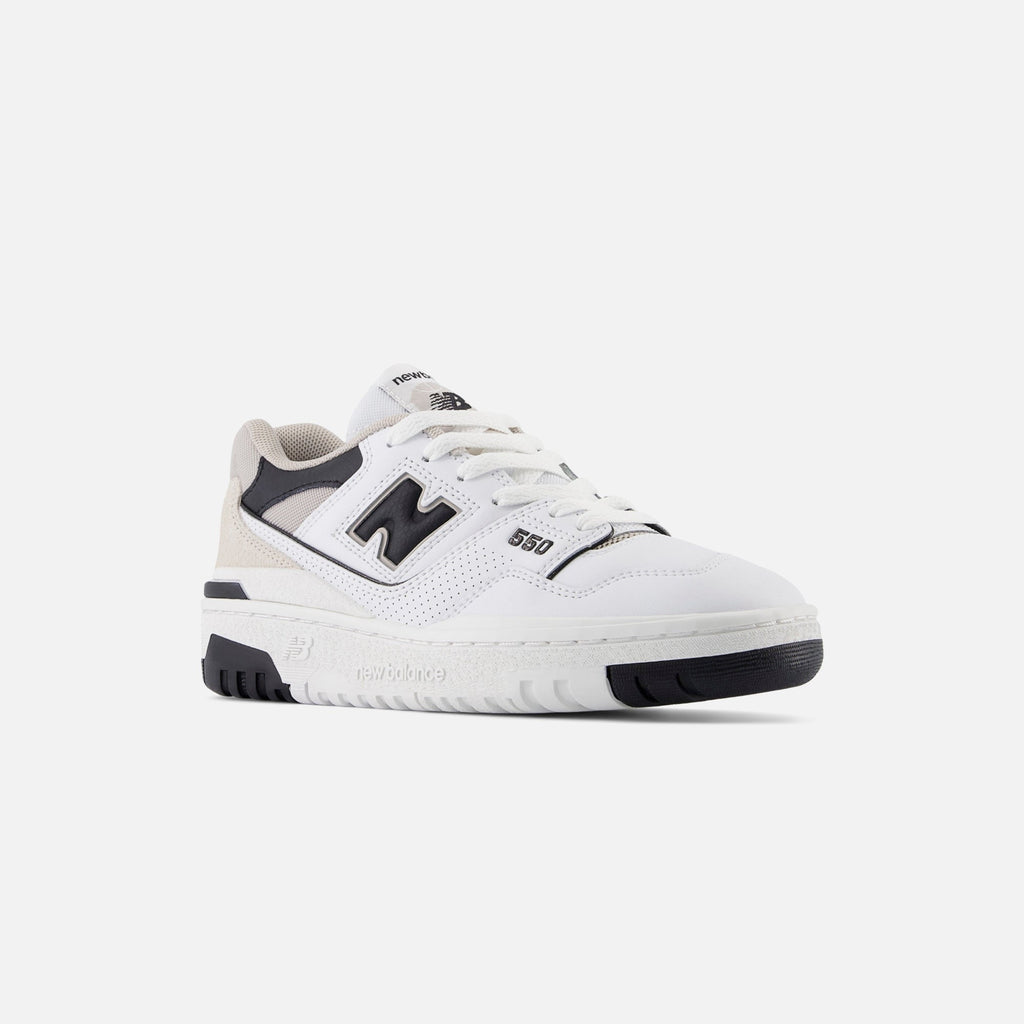 (RTV) New Balance GS 550 - White / Black