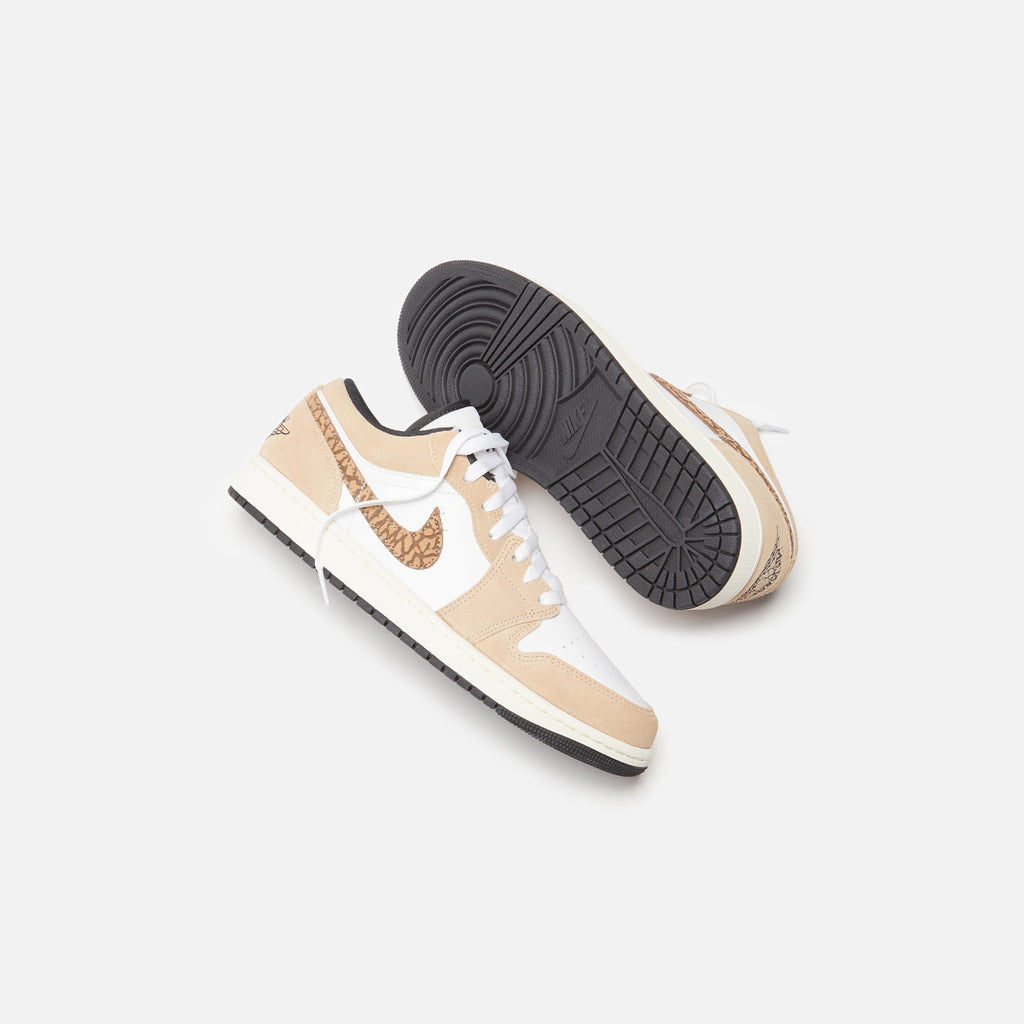 Nike Air Jordan 1 Low SE - Hemp / Metallic Gold / White / Light British Tan