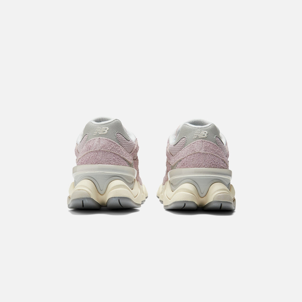 New Balance 9060 - December Sky / Sea Salt / Concrete