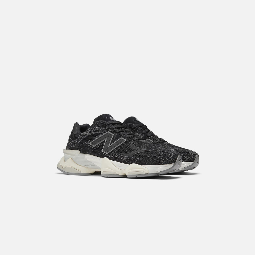 New Balance 9060 - Black