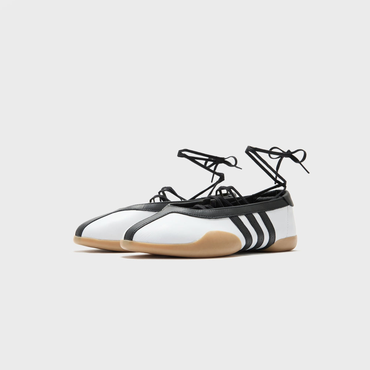 adidas WMNS Taekwondo Mei Ballet - White / Core Black / Gum 3