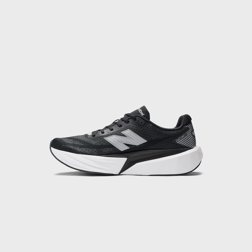 New Balance FuelCell Rebel v5 - Black / White