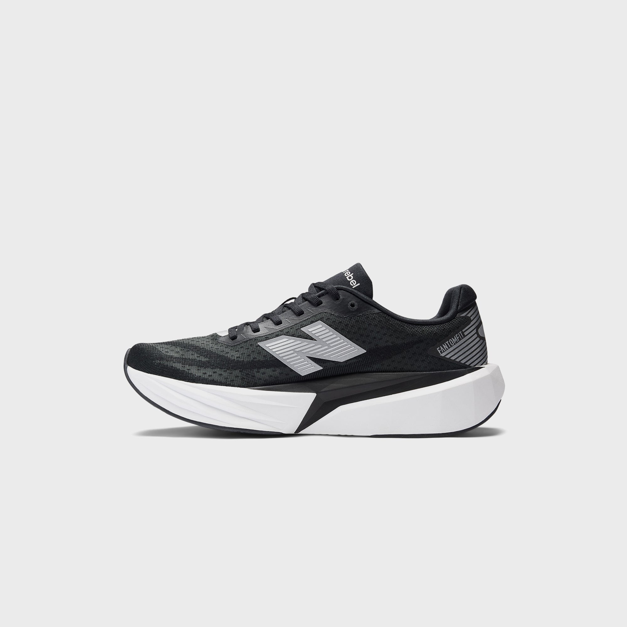 New Balance FuelCell Rebel v5 - Black / White