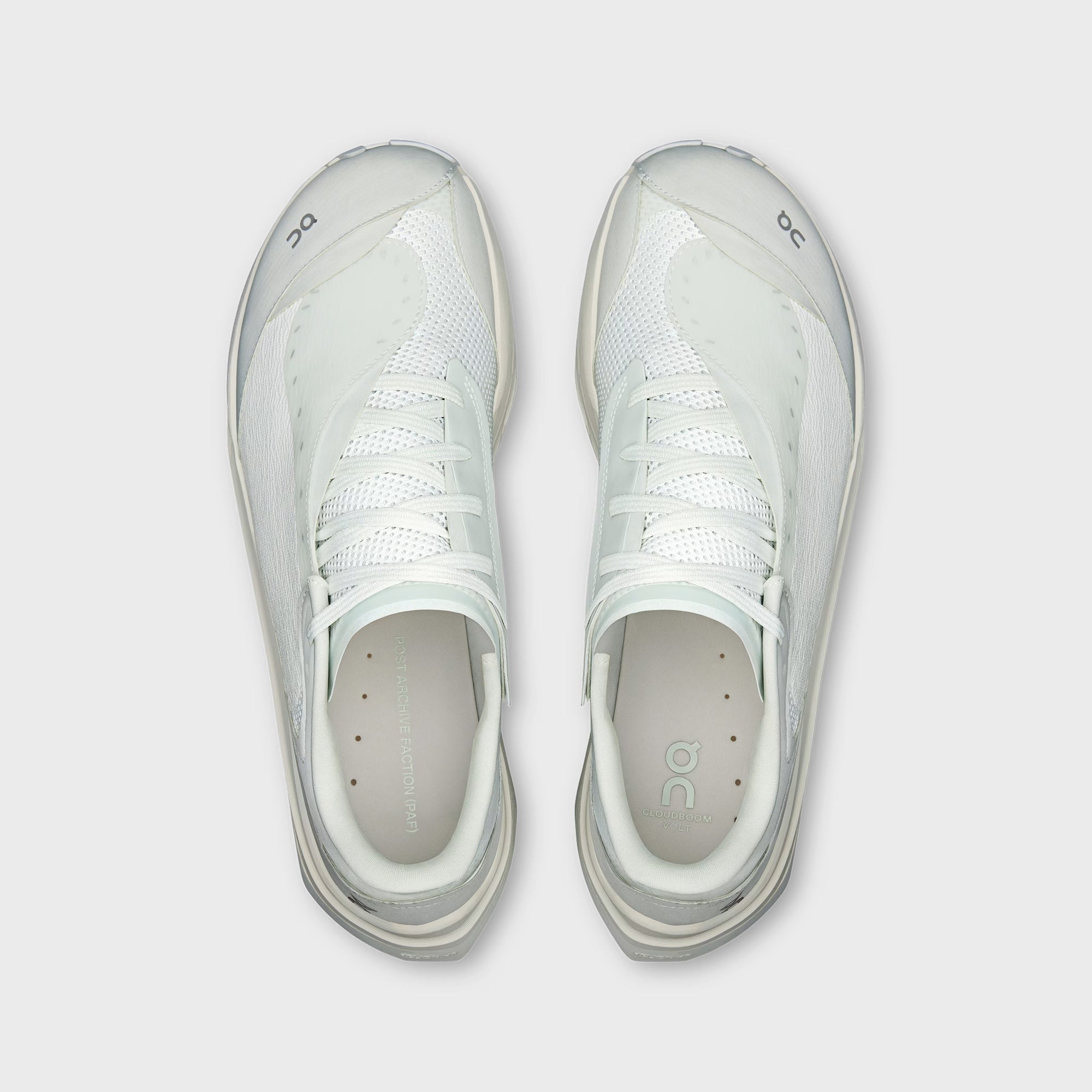 On Running x Post Archive Faction Cloudboom Volt - White / Gale
